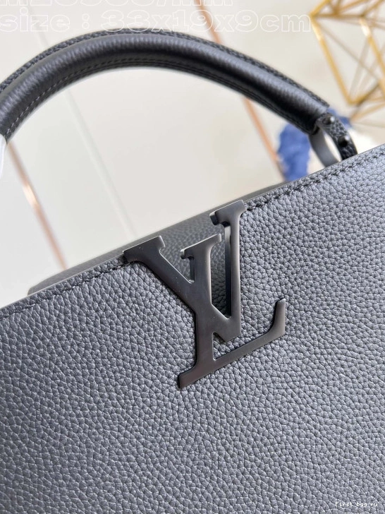 First bag ru CAPUCINES VUITTON LOUIS MM-33*19*9CM 0731